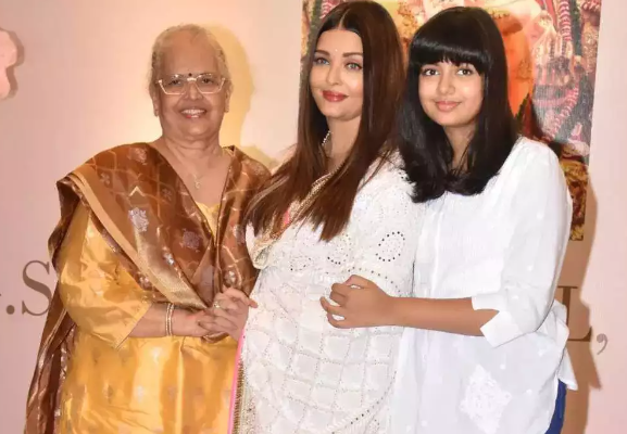 Aaradhya Bachchan Blossoms in New Photo with Aishwarya Rai; Fans Erupt with Emotion
